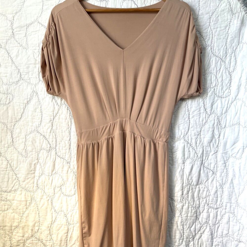 Amabilis Petite  Nude Dress With slip.. Comfy And Cool!!